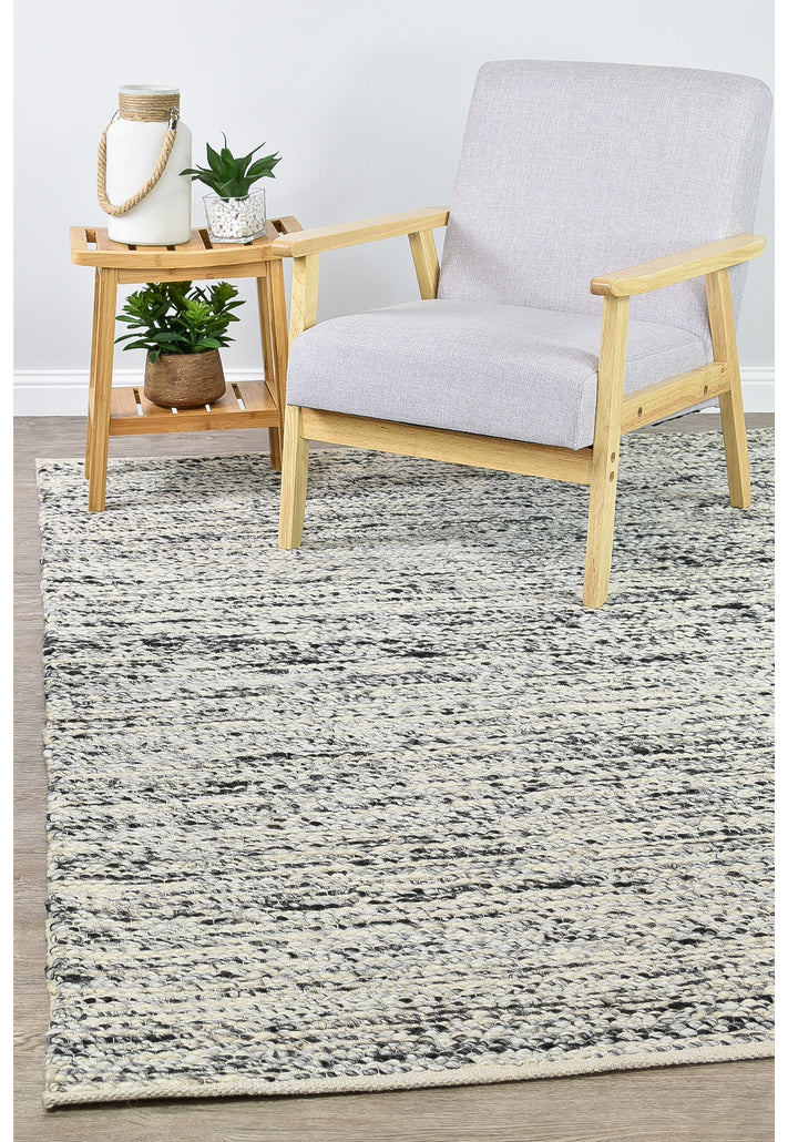 Alby Lilac Ivory Black