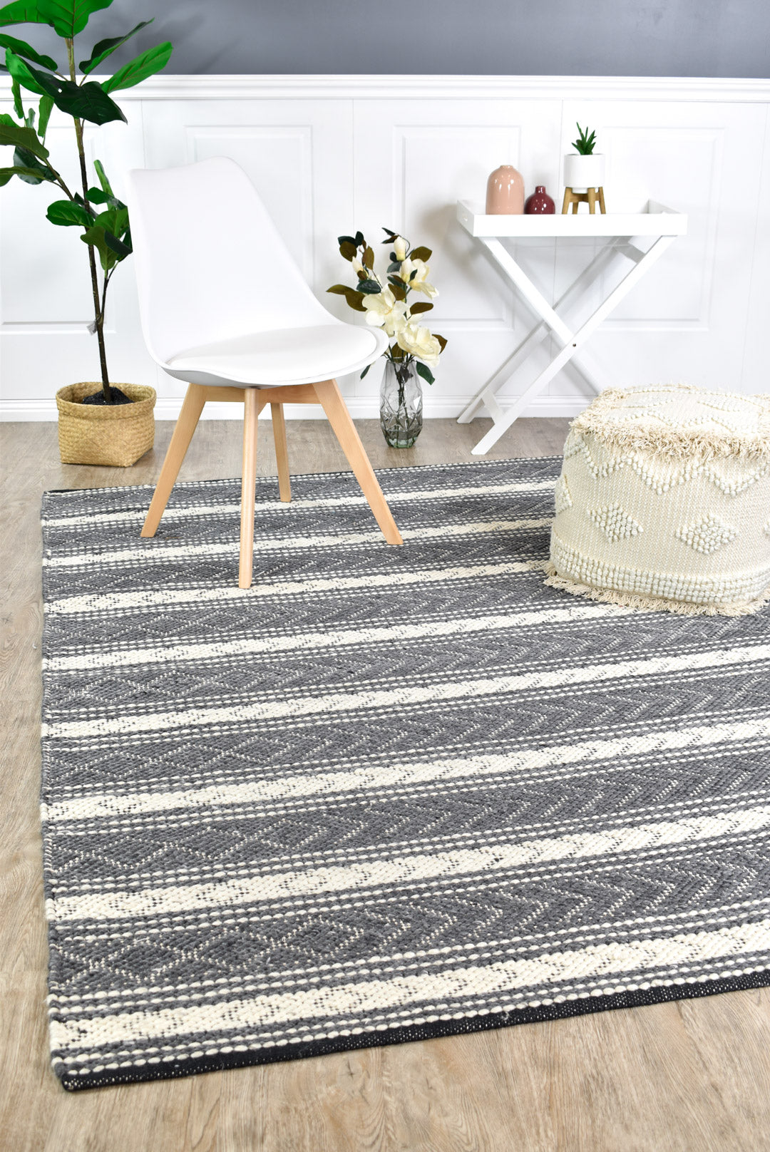 Alicia Charcoal Wool Rug