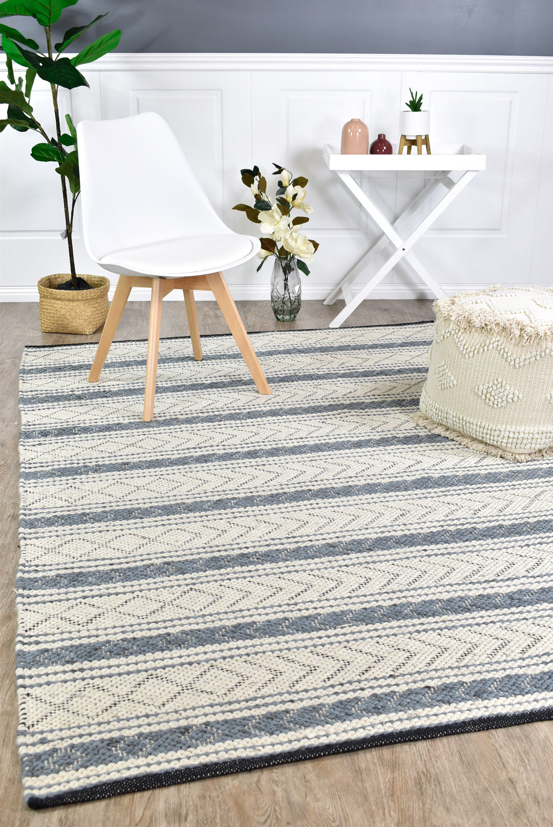 Alicia Grey Wool Rug