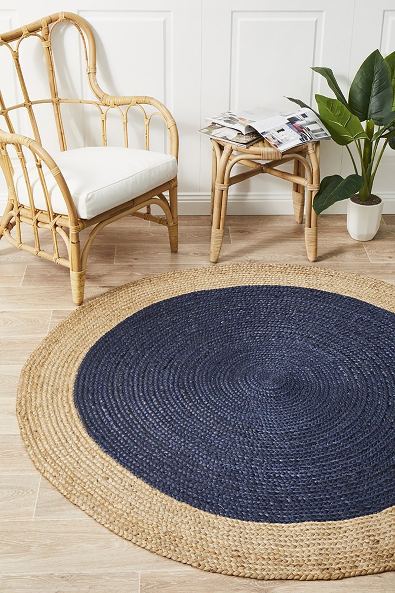 SAFAVIEH Braided Collection 5' Round Navy/Ivory BRD701N Handmade Country  Cottage Reversible Cotton Area Rug