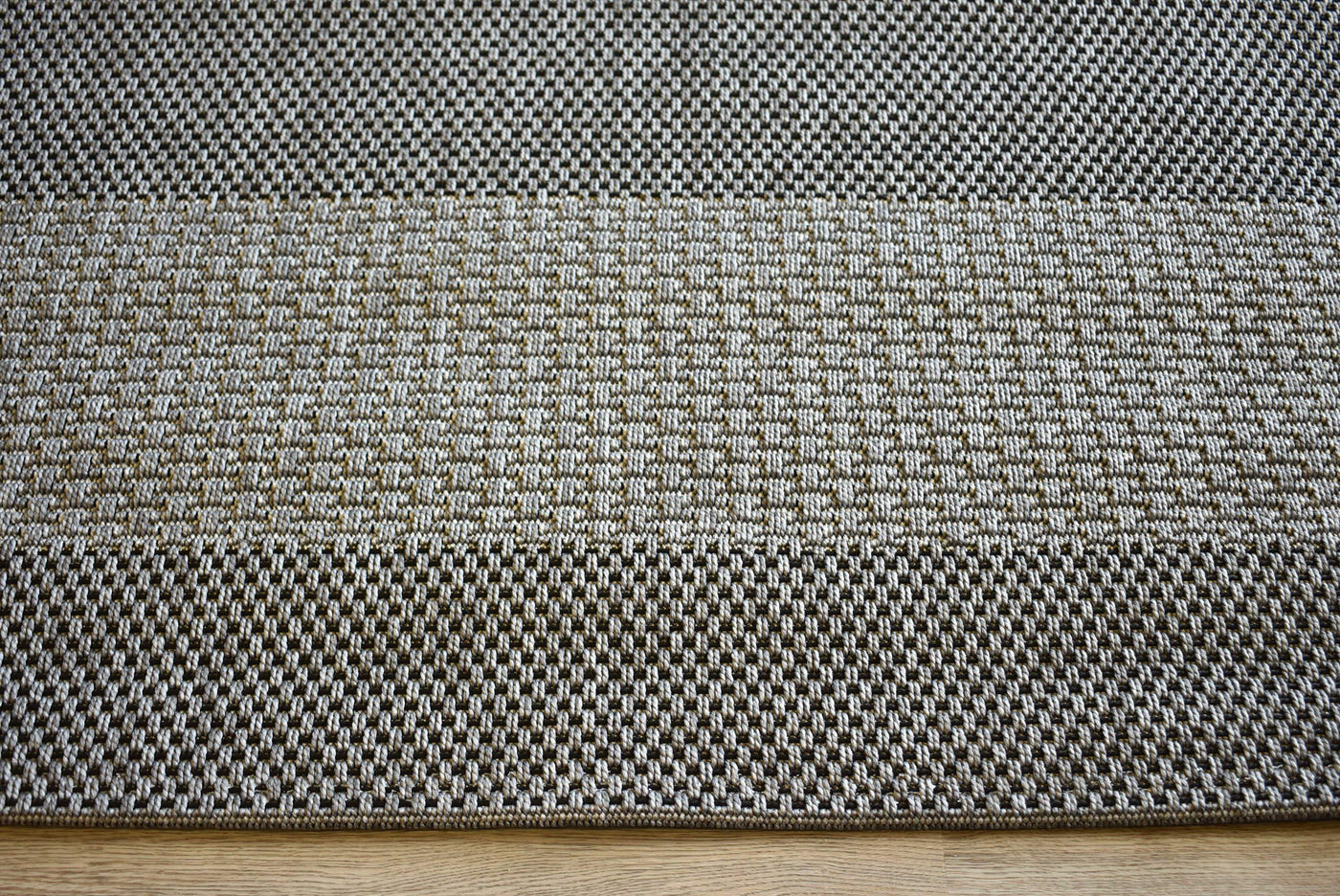 Outdoor Living Grey Silver 39591-380