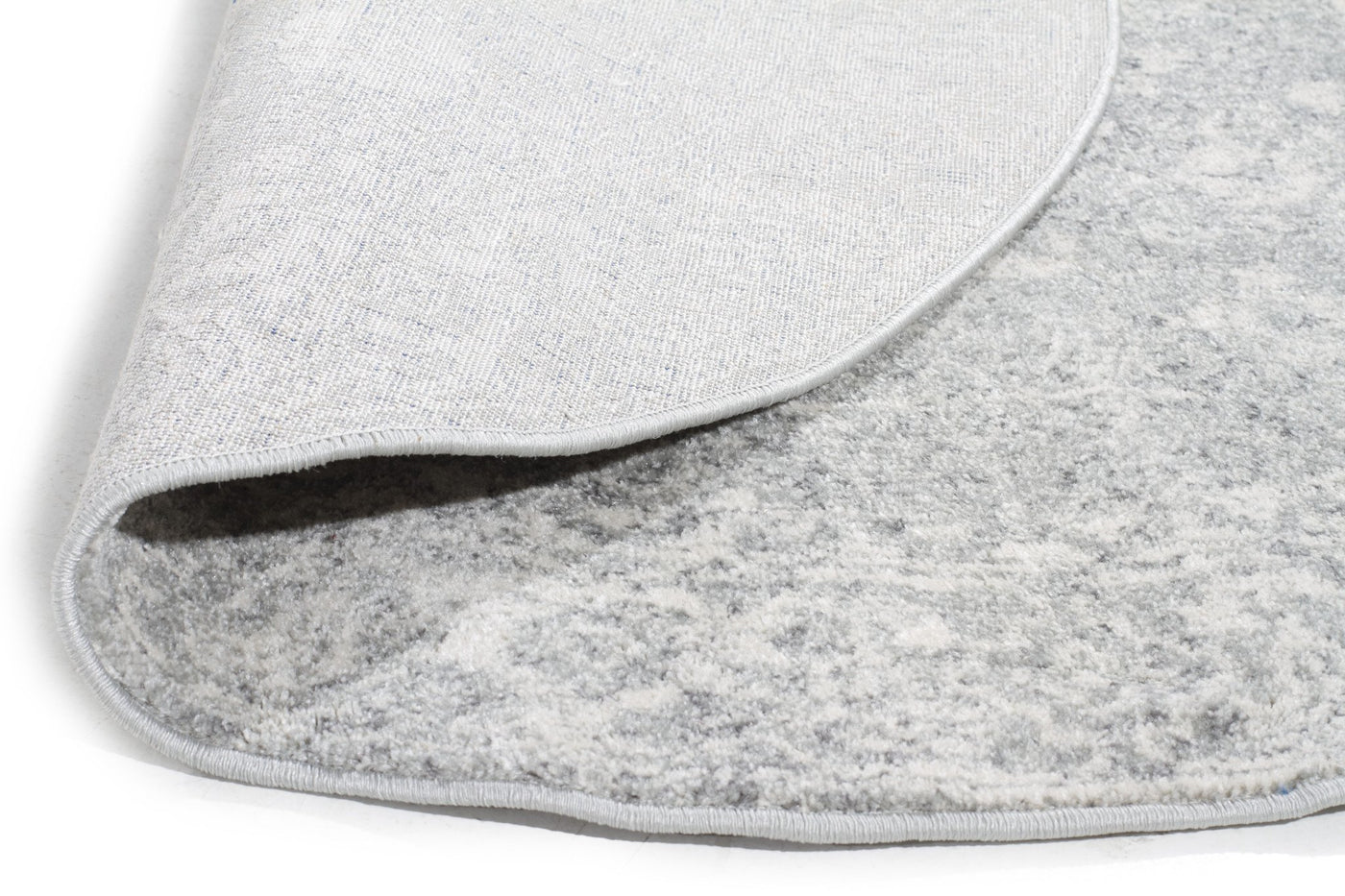 Evoke Shine Silver Transitional Round Rug