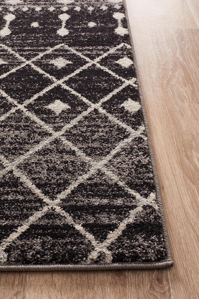 Evoke Simplicity Black Transitional Rug