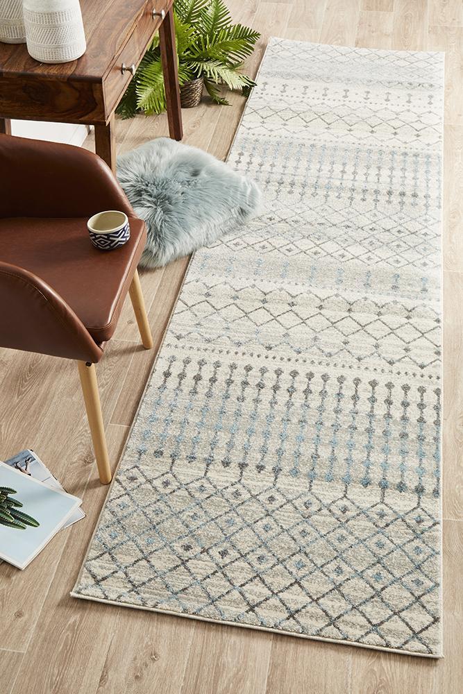 Evoke Slate White Transitional Runner Rug
