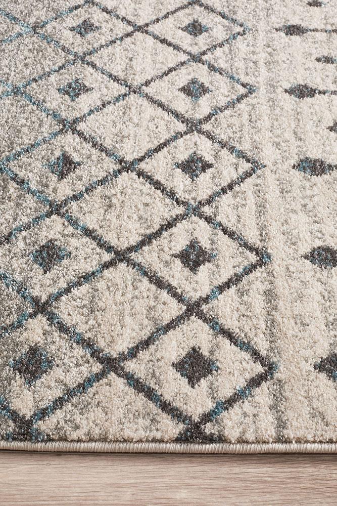 Evoke Slate White Transitional Rug