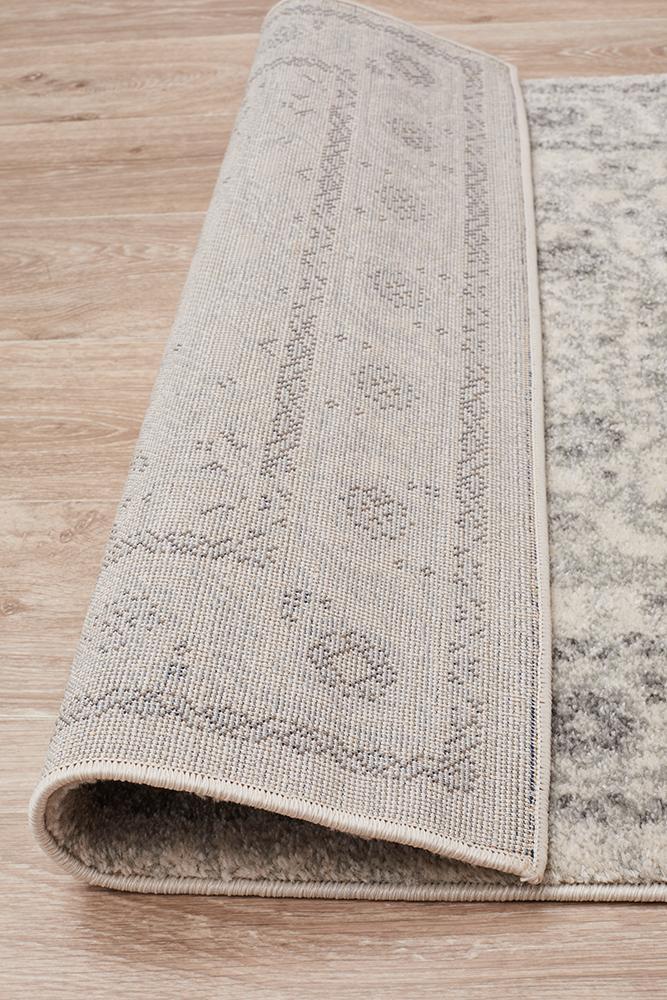 Evoke Silver Flower Transitional Runner Rug