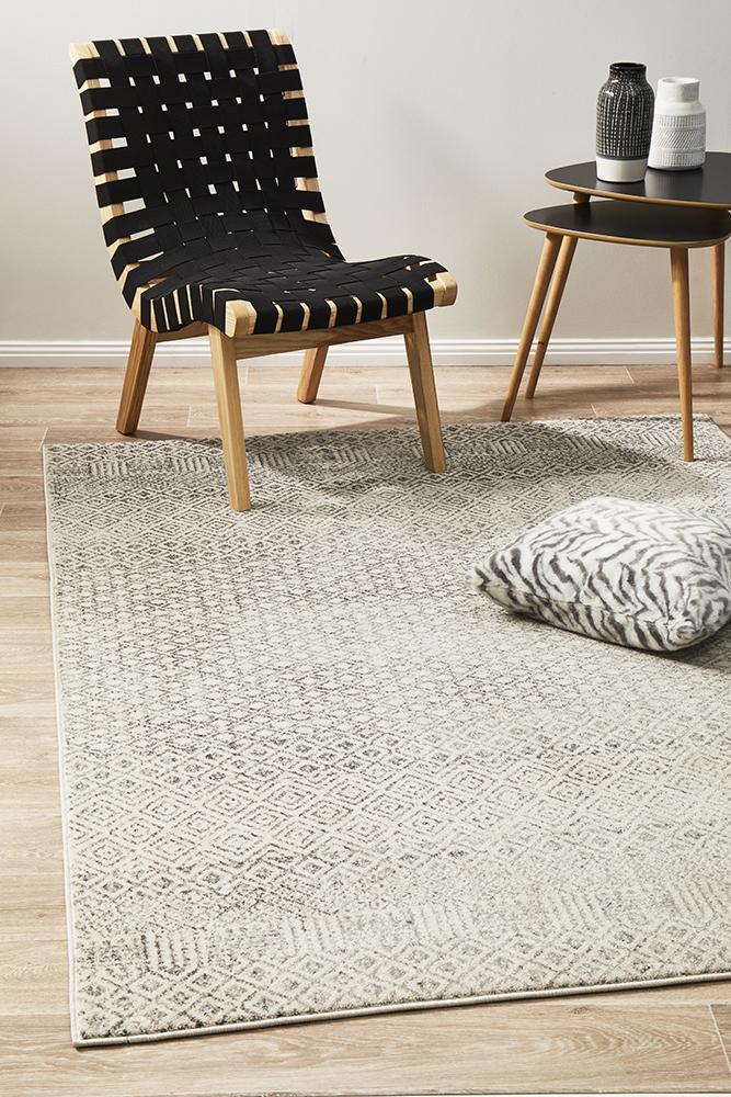 Evoke Diamond Grey Transitional Rug