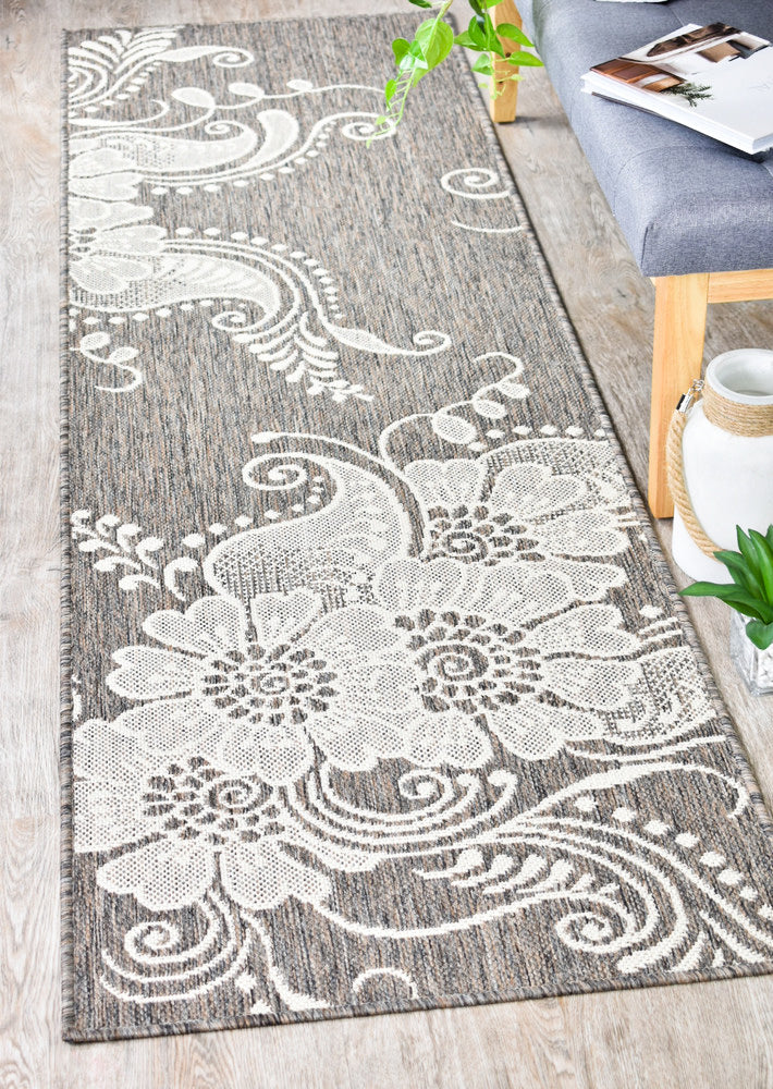 Pacific Runner Cream Beige Rug 2902-W71E