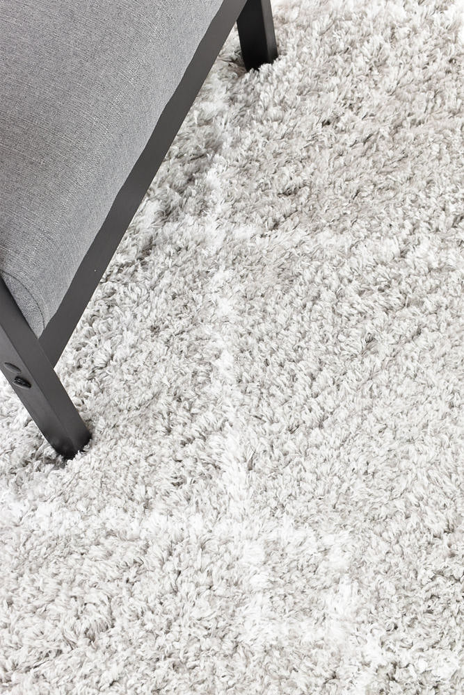 Cobi Shaggy Light Grey Rug 8744A