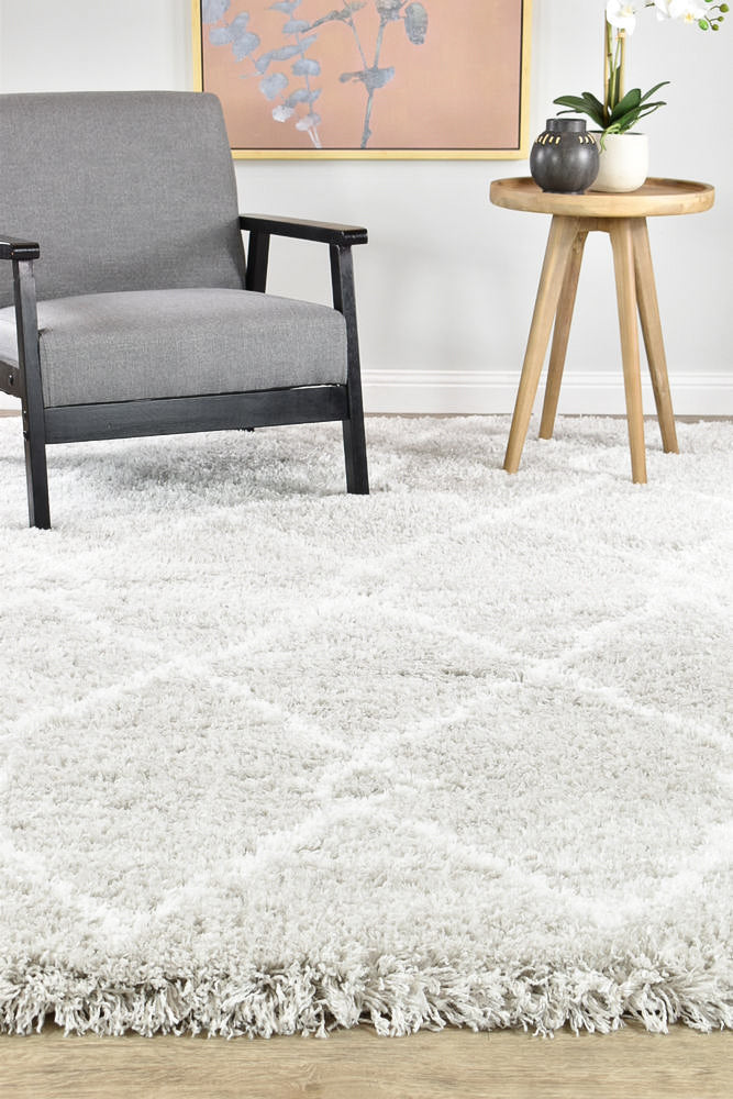 Cobi Shaggy Light Grey Rug 8744A