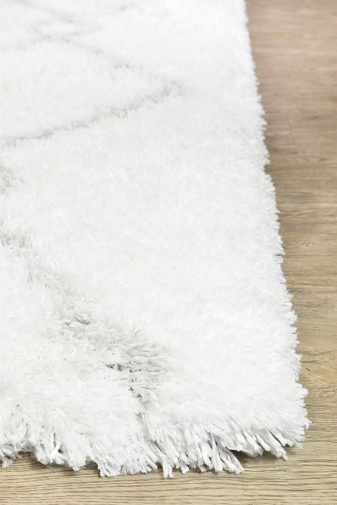 Cobi Shaggy White Rug 8744A