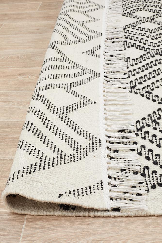 Miller Rhythm Symphony White Rug