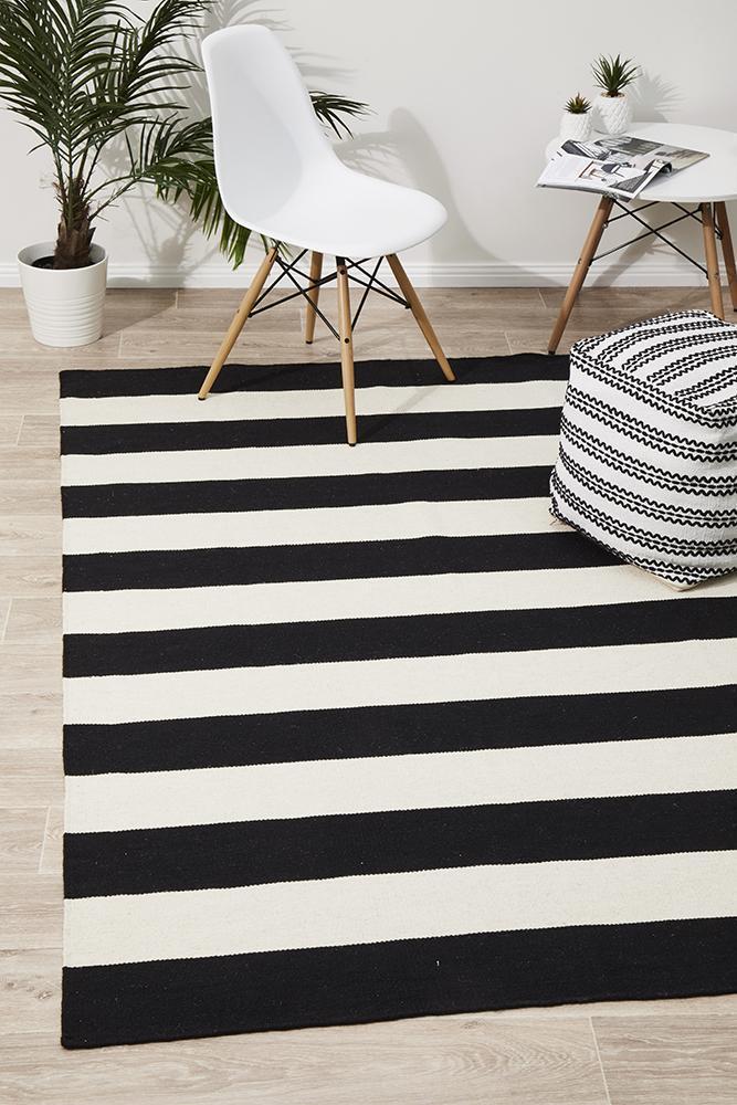 Nomad Pure Wool Flatweave 16 Black Rug