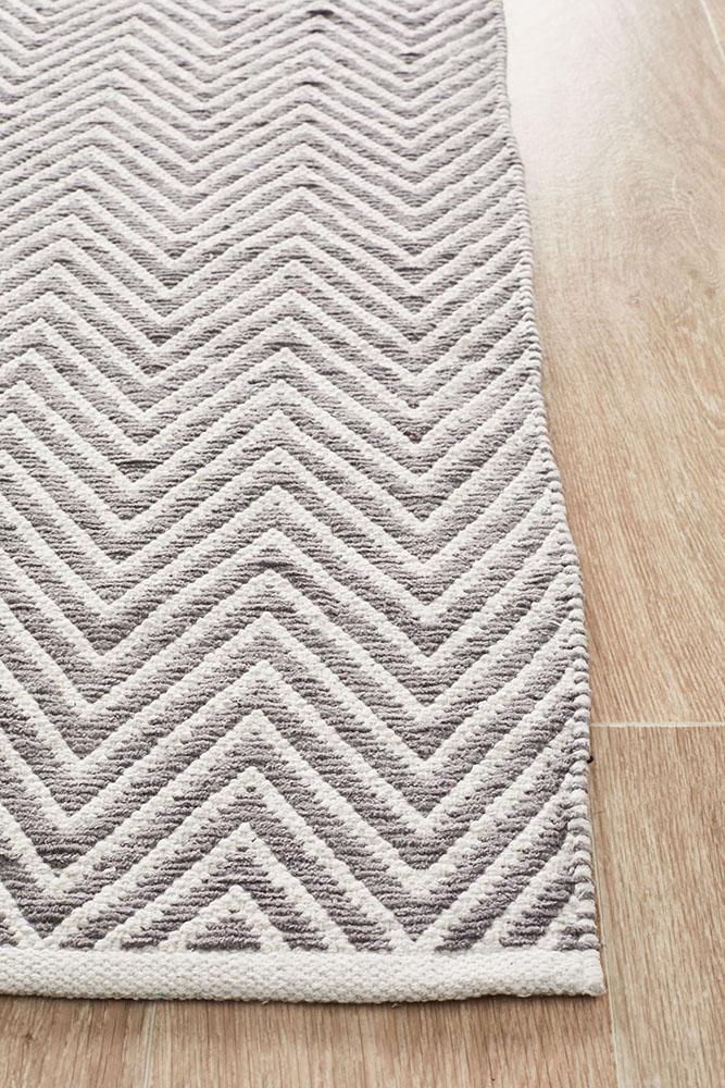 Spirit Chevron Grey Rug