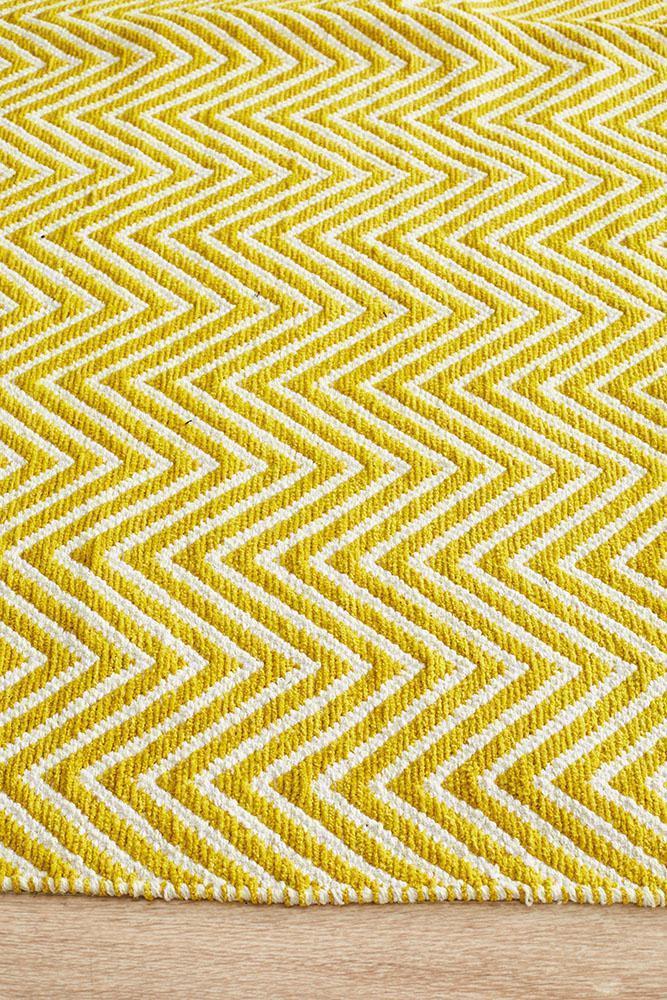 Spirit Chevron Yellow Rug
