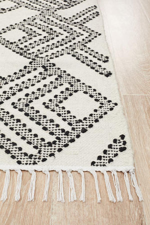 Miller Rhythm Symphony White Rug