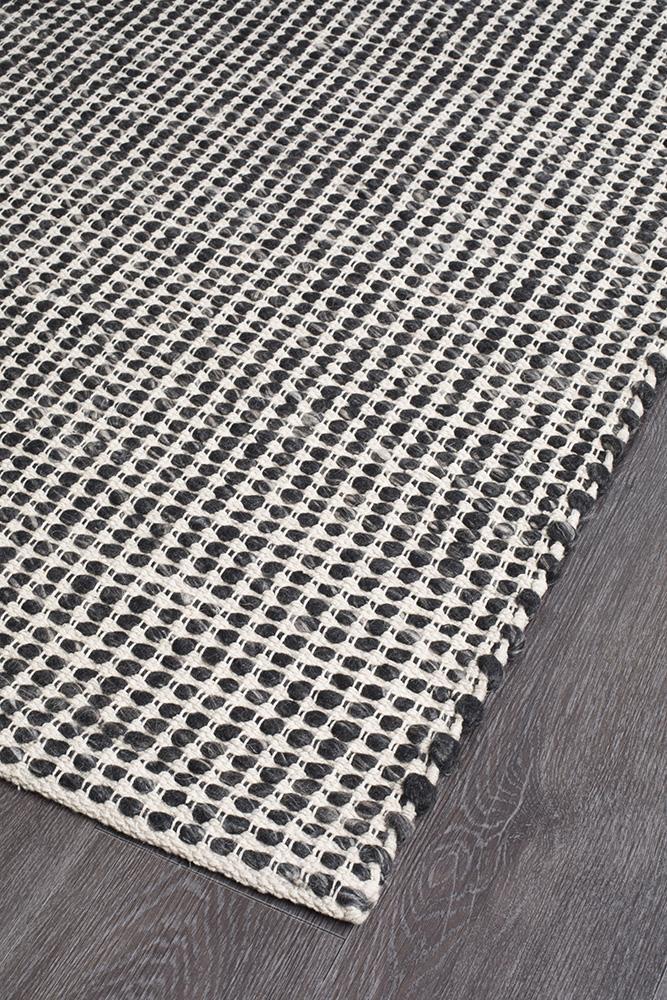 Skandinavian 300 Black Rug – Cool Rugs