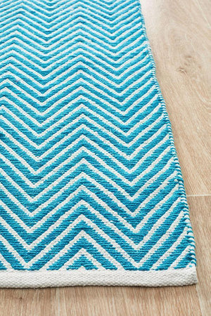 Spirit Chevron Turquoise Rug