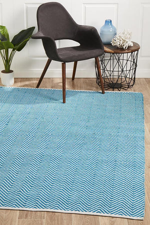 Spirit Chevron Turquoise Rug